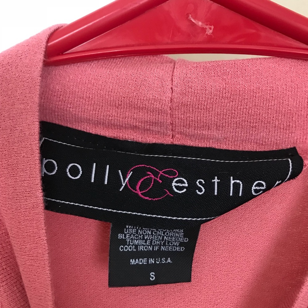 Pink tank top from Buckle